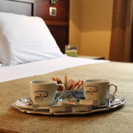 Panorama Hotel Syracuse Bagian luar foto