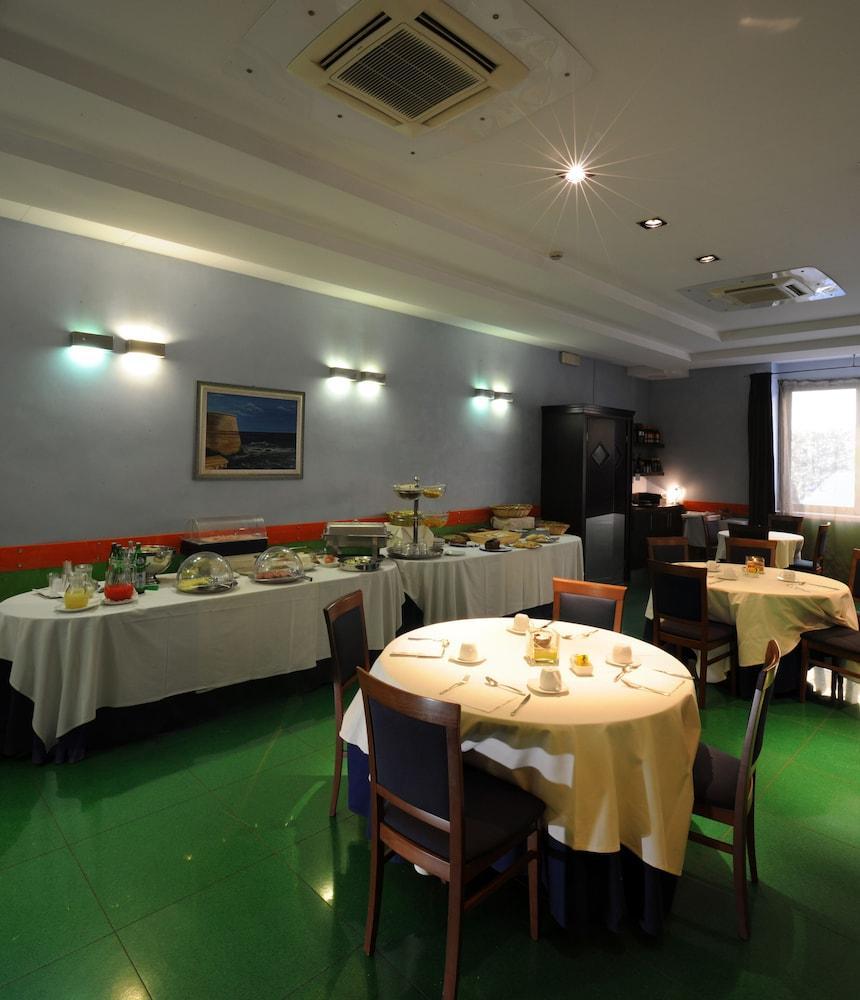 Panorama Hotel Syracuse Bagian luar foto
