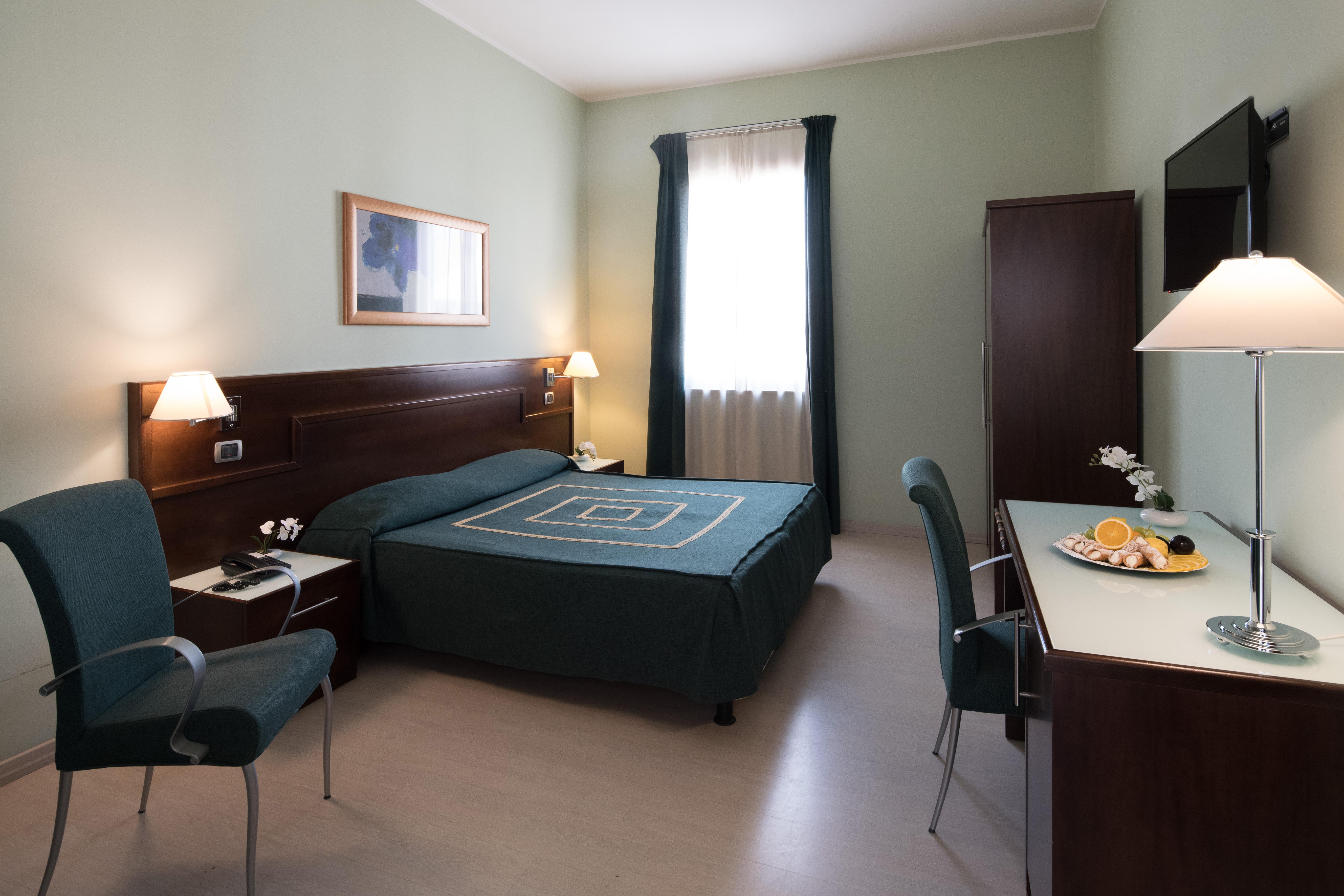 Panorama Hotel Syracuse Bagian luar foto