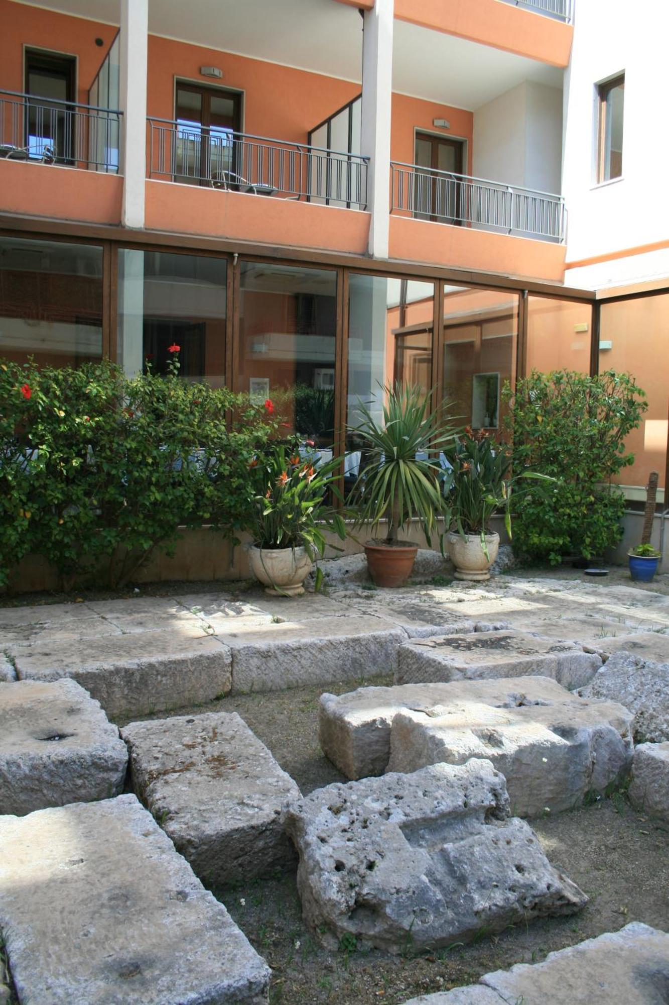 Panorama Hotel Syracuse Bagian luar foto
